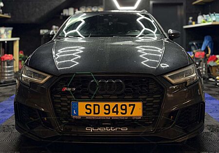 Audi RS3 Limousine S tronic