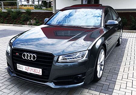 Audi S8 plus 4.0 TFSI quattro/HUD/Pano/360°/S-Abgas