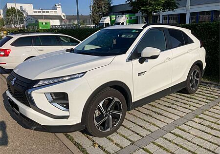 Mitsubishi Eclipse Cross Plug-In Hybrid 4WD Basis