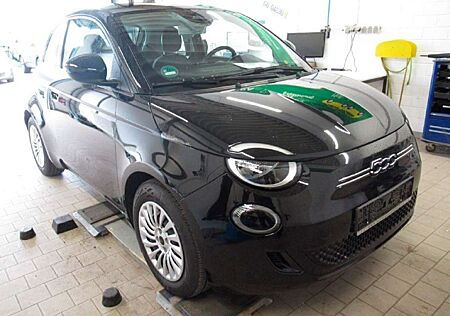 Fiat 500 Action 23,8kw Klima*PDC*190km Reichweite