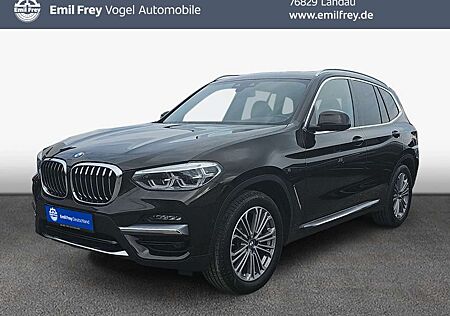 BMW X3 xDrive20i Aut. Luxury Line *'HuD*Panorama*Navi*