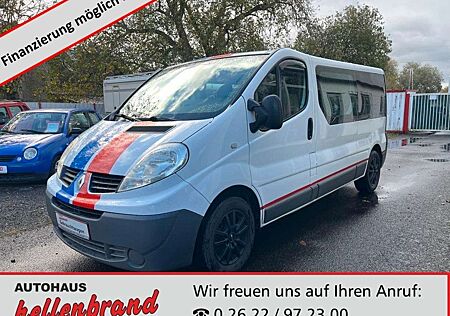 Renault Trafic 2.5 Combi L2H1 2,9t verglast AHK