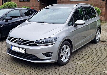 VW Golf Sportsvan Volkswagen 2.0 TDI (BlueMotion Technology) Sound