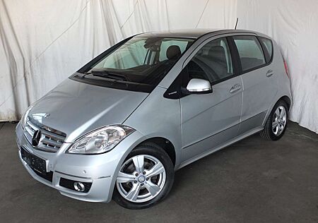 Mercedes-Benz A 150 AUTOTRONIC NAVI TEMPOMAT KLIMAANLAGE