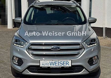 Ford Kuga Titanium 2.0 Autom. Bi-Xenon SHZ PDC Kamera