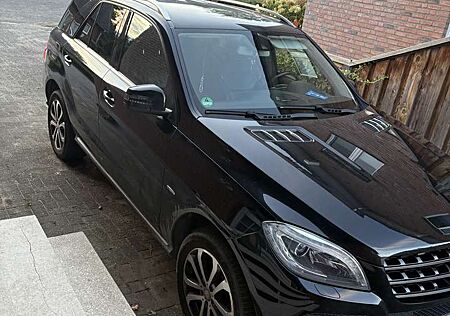 Mercedes-Benz ML 350 CDI BlueTec (166.024)