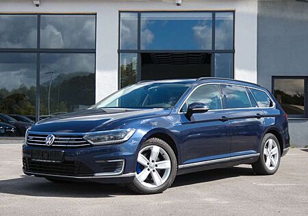 VW Passat Variant Volkswagen GTE*Pano*Navi*Shz*Pdc*