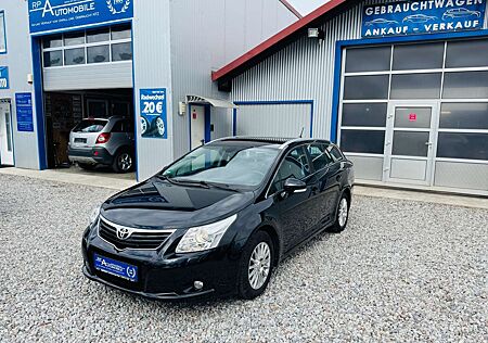 Toyota Avensis Sol 1.8 SHZG KLIMAAUT