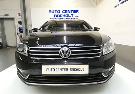 VW Passat Variant Volkswagen Passat Edition BlueMotion*Navi*Leder*RFK*Panoram