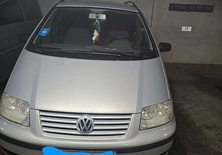 VW Sharan Volkswagen 2.0 Family