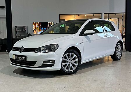 VW Golf gebraucht kaufen VW Golf Volkswagen VII 2.0 TDI Lim. Cup BMT*Pano,Tempo,AHK*