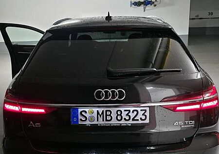 Audi A6 Avant 45 TDI quattro tiptronic design