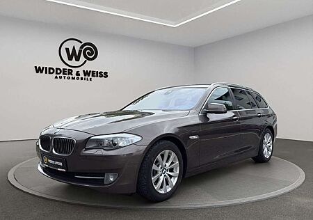 BMW 520 D AUTOMATIK/HUD/PANO/SOFTCL/DIGITAL/KAMERA