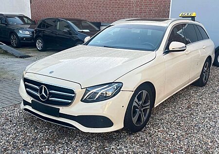 Mercedes-Benz E 220 d T Autom. TAXI 19% MwSt. Schiebedach Kame