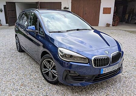 BMW 218 i Sport Line