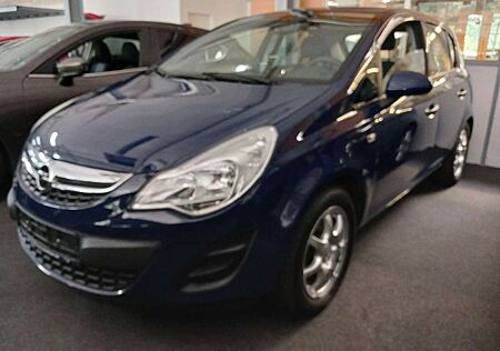 Opel Corsa D 1.2 PDC