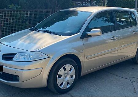 Renault Megane 1.6 Exception