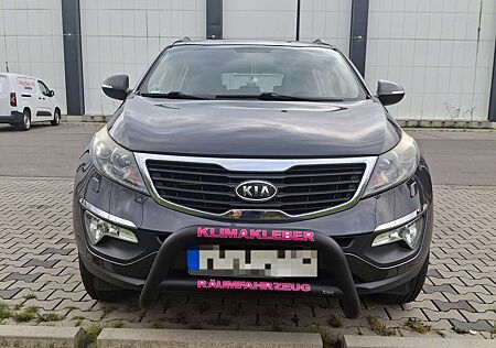 Kia Sportage 2.0 CVVT 4WD AutomatikSpirit