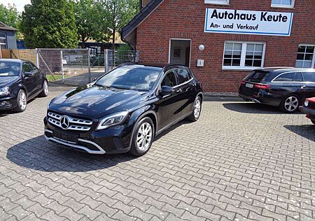 Mercedes-Benz GLA 200 Autom., Kam. Navi.LM, Keyl.LED,Met. PTS,