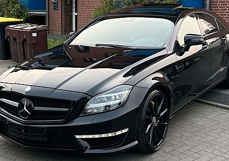 Mercedes-Benz CLS 63 AMG PERFORMANCE PACKAGE *DISTRONIC-MASSAG
