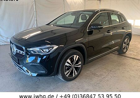 Mercedes-Benz GLA 250 GLA250 e 8G-DCT Distronic Widescreen Kamera