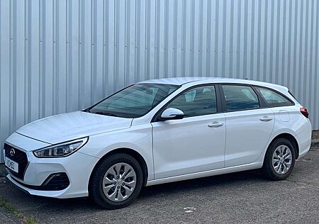 Hyundai i30 Select *1.Hand*Allwetter*