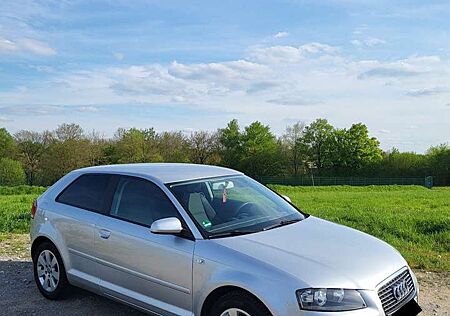 Audi A3 1.6 Attraction