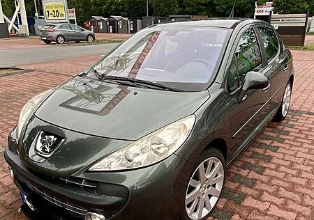 Peugeot 207 Platinum