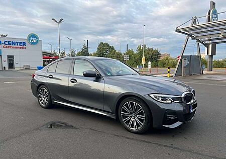 BMW 320 d xDrive M Sport