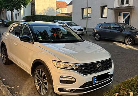 VW T-Roc Volkswagen 1.5 TSI OPF ACTIVE