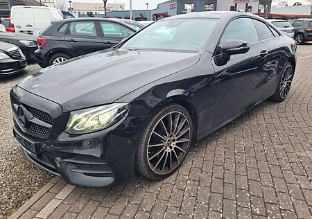 Mercedes-Benz E 220 d Coupe Widescreen AMG Line Leder Navi ALU