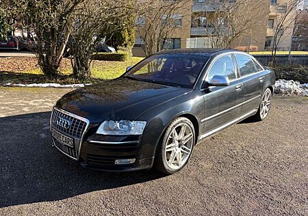Audi S8 5.2 Quattro LEDER TÜV 10-2027 19 ZOLL
