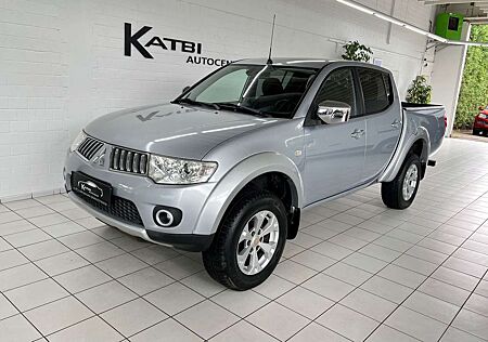 Mitsubishi L200 2,5 DI-D 4x4 Intense 4WD 1. Hand HU neu