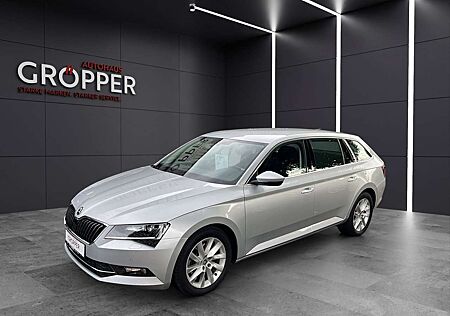 Skoda Superb Combi Style Xenon/Tempomat/SmartLink/DAB