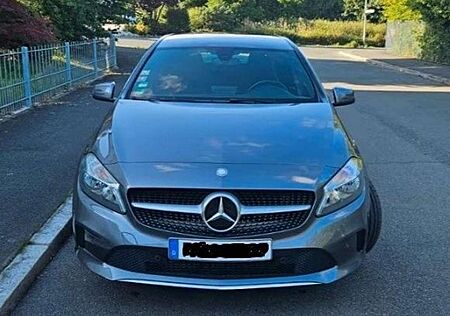 Mercedes-Benz A 180 d 7G-DCT Urban