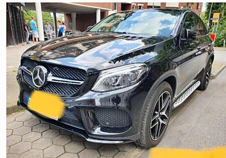 Mercedes-Benz GLE 350 GLE350d Coupe 9G-TRONIC AMGLineTÜV Reifen neu