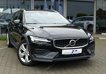 Volvo V60 CC V60 Cross Country AWD Aut. Navi Standheiz Leder App