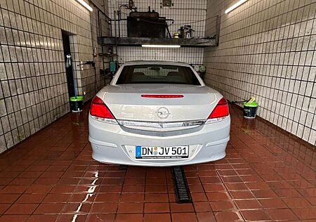 Opel Astra Twin Top 1.6 Cosmo