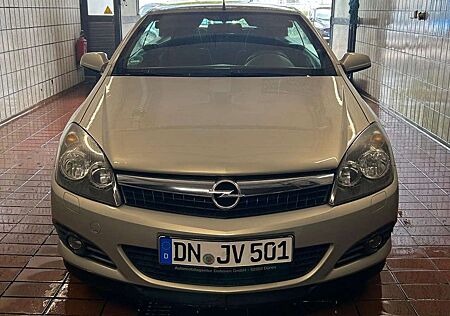 Opel Astra Twin Top 1.6 Cosmo