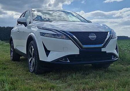 Nissan Qashqai 1.3 DIG-T MHEV Xtronic N-Connecta