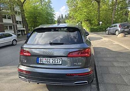 Audi Q5 40 TDI quattro sport