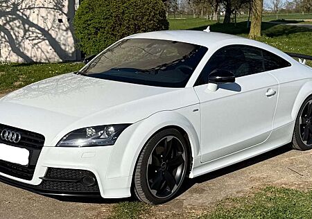 Audi TT 2.0 TDI quattro S line Competition
