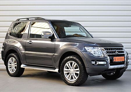 Mitsubishi Pajero 3.2DI-D Top+Navi+Kamera+Xenon+Schiebedach