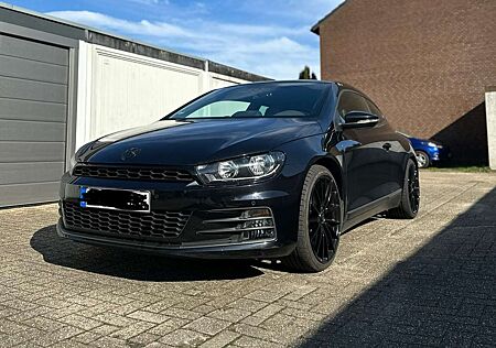 VW Scirocco Volkswagen 1.4 TSI (BlueMotion Technology)