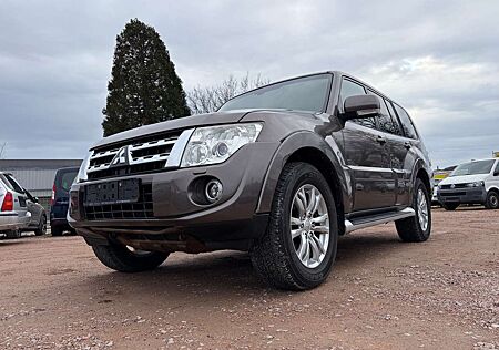 Mitsubishi Pajero 3.2 DI-D Intense (5-trg.)*Allrad*HU NEU*