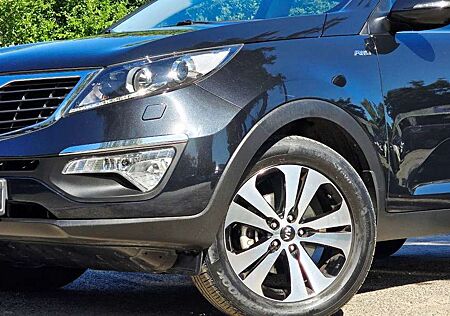 Kia Sportage *AUTO*LEDER*NAVI*PANO*VOLLAUSSTATTUNG*