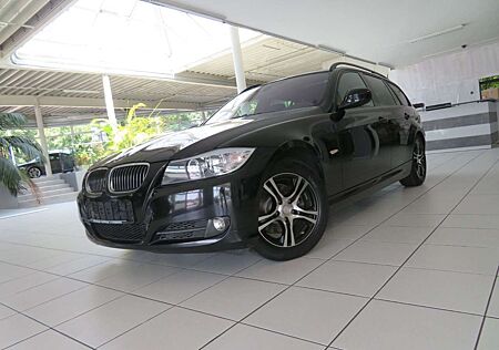 BMW 325 Touring Leder Klima Panorama SHZ AHK PDC
