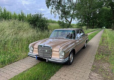 Mercedes-Benz 300 W109 SEL 3.5