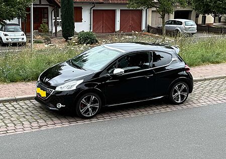Peugeot 208 GTI 200 THP