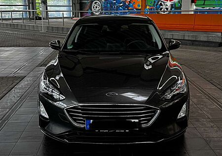 Ford Focus Titanium
